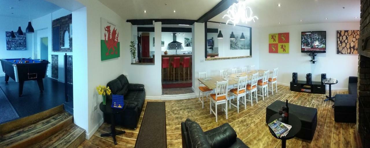 Welsh Row House Apartamento Llandegla Exterior foto